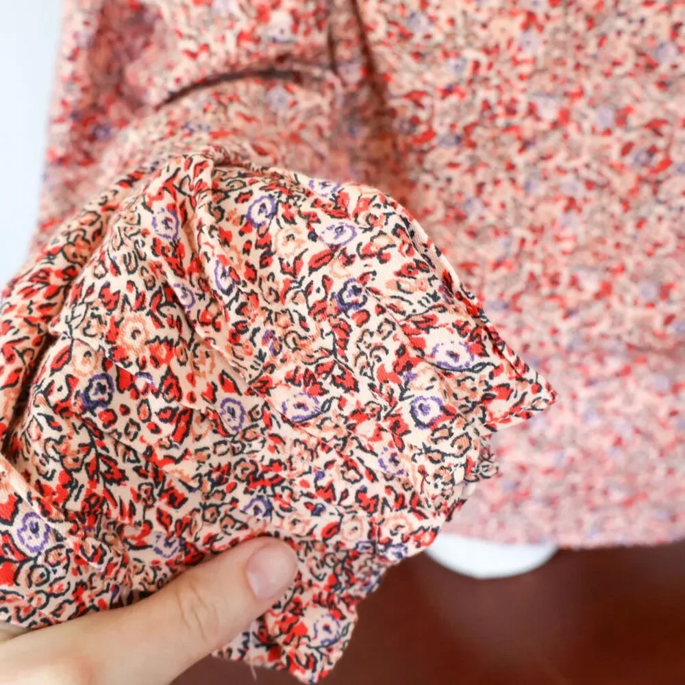 Universal Thread runs large